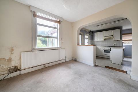 23 High Street, West End, Woking, GU24 9PL