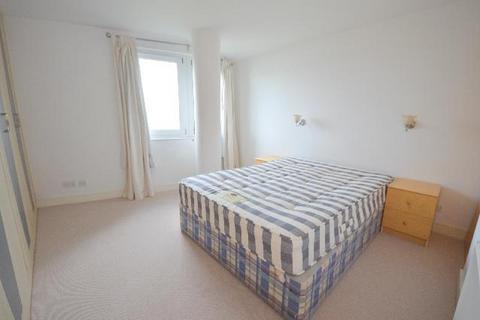 1 bedroom flat to rent, New Atlas Wharf Arnhem Place, London E14