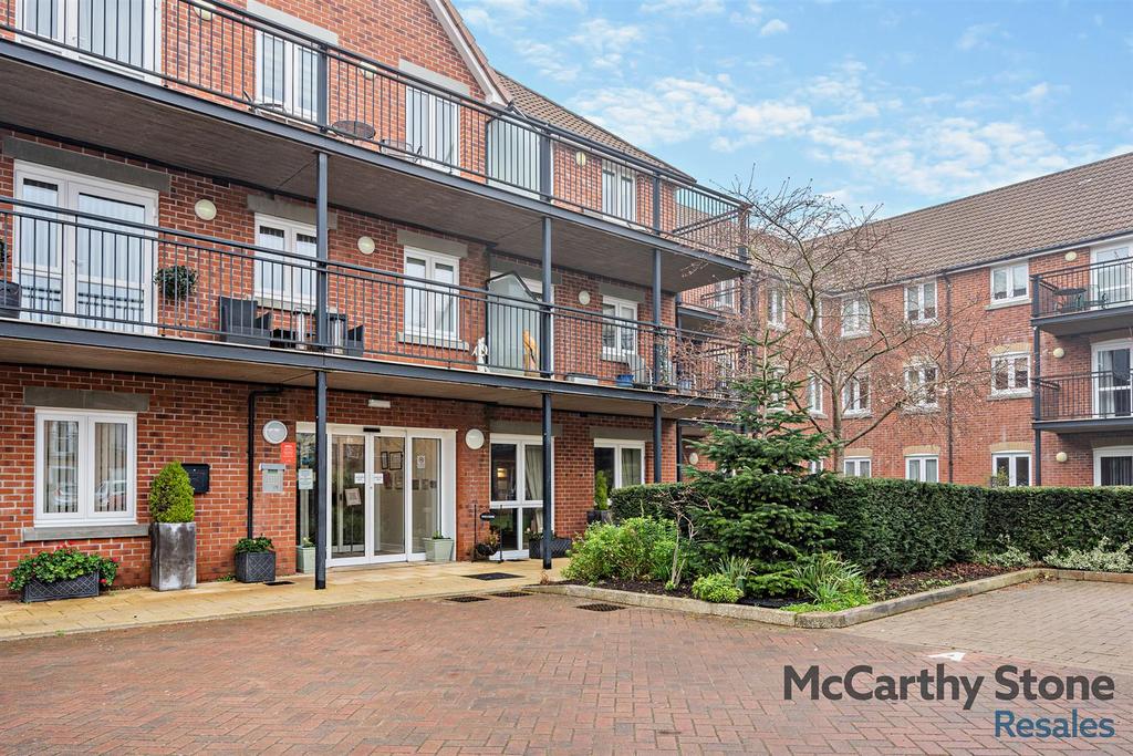 Coopers Court