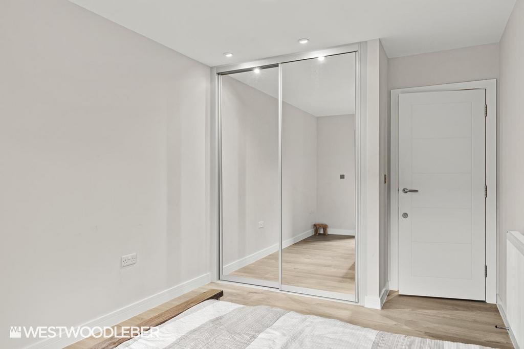Astoria Place 3.jpg