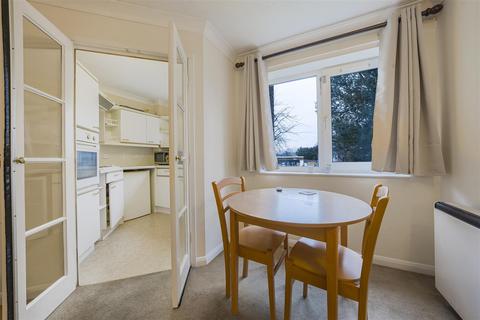 1 bedroom retirement property for sale, Green Lane, Windsor