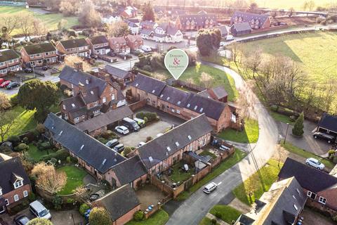 4 bedroom barn conversion for sale, Manor Fields, Alrewas, Burton-On-Trent