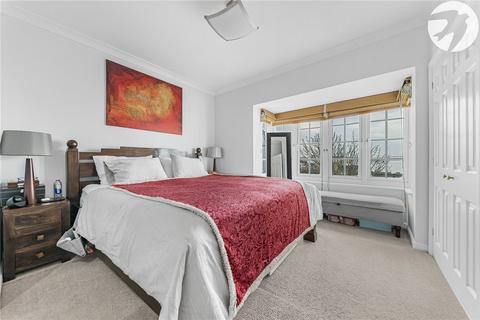 9 Bridge View, Greenhithe, DA9 9GA