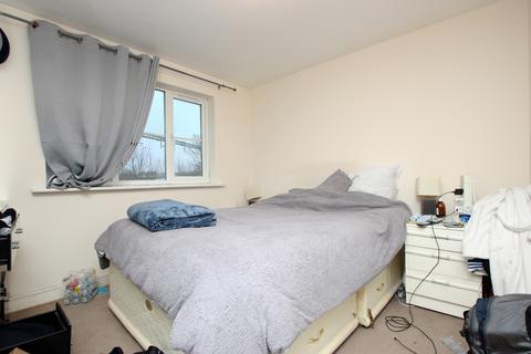 2 bedroom ground floor flat for sale, Poppy Fields, Kettering, Northamptonshire, NN16