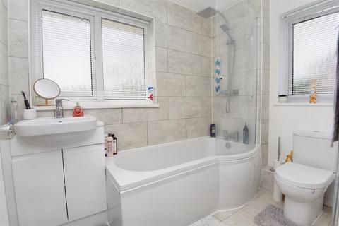 23 Ash Walk, Henstridge, Templecombe, BA8 0QB