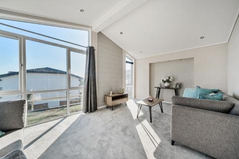 undefined, 11 Foxglove Crescent - Prestige Residence Meadowlands Court, Bude EX23