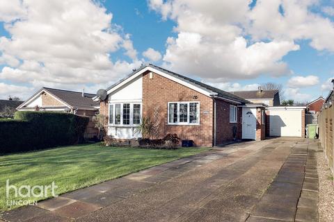 3 bedroom detached bungalow for sale, Millfield Avenue, Saxilby, Lincoln