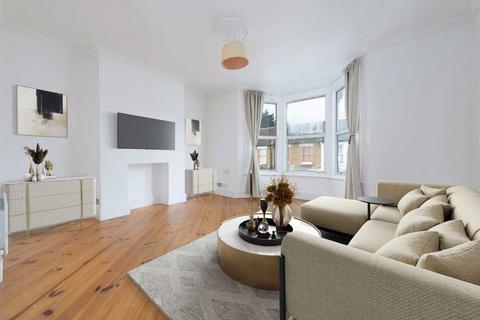 2 bedroom flat for sale, Napier Road, London N17