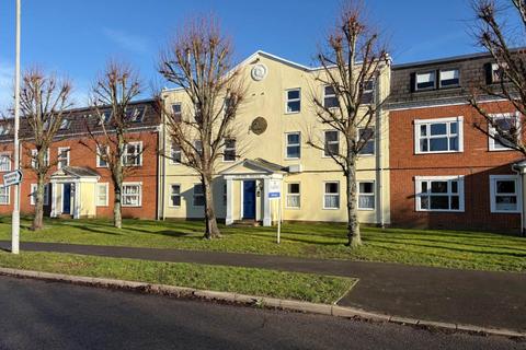 2 bedroom flat for sale, Dove House, Aylesbury HP19