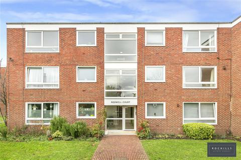 2 bedroom apartment for sale, Hersham Road, Walton-on-Thames, Surrey, KT12