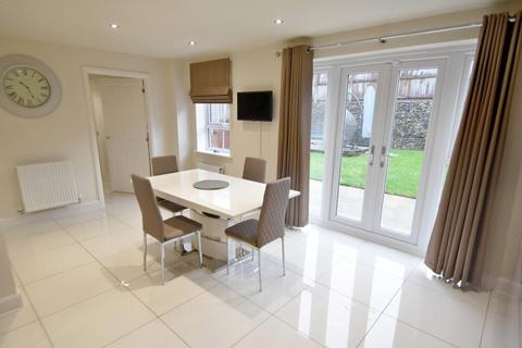 4 bedroom detached house for sale, Walmersley Old Road, Bury BL9