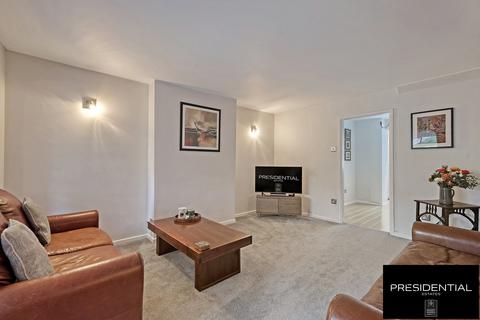 3 bedroom terraced house for sale, Chigwell IG7