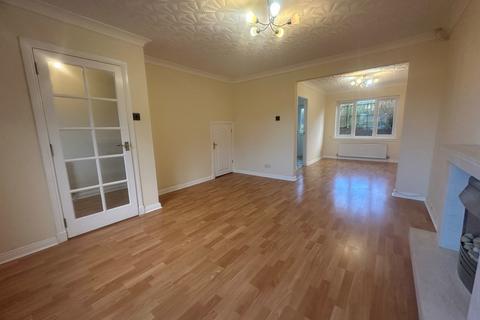 3 bedroom terraced house to rent, Bankfield Park, Ayr KA7