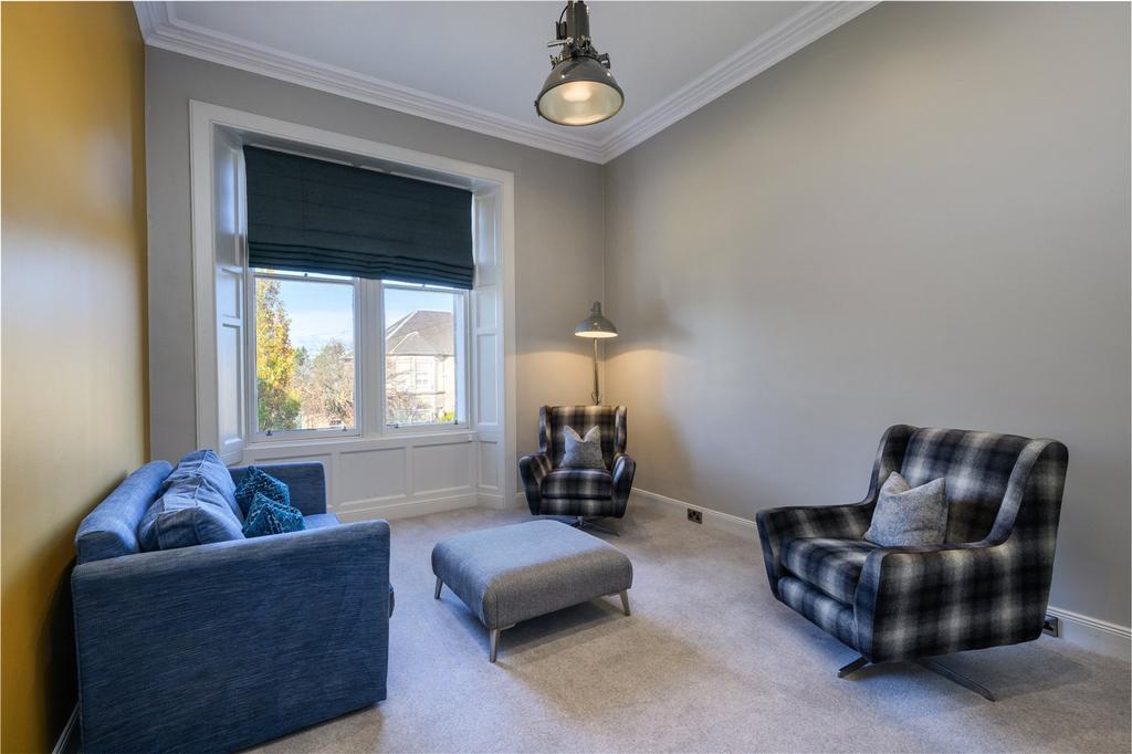 Sitting Room/Bed 3