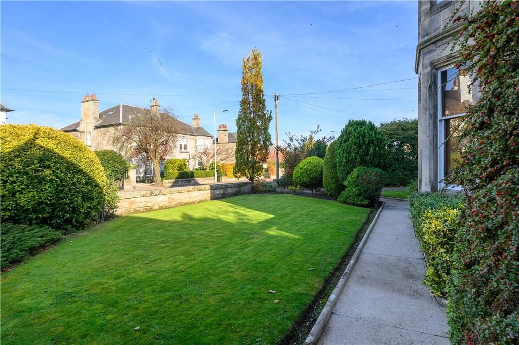 Private Front Garden