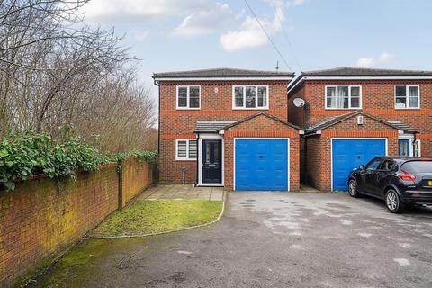 3 bedroom detached house for sale, Burgess Road, Bassett, Southampton, Hampshire, SO16