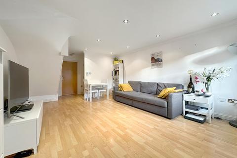 2 bedroom terraced house for sale, Howerd Way, Shooters Hill SE18