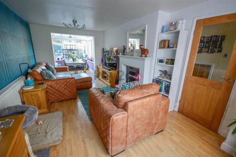 2 bedroom terraced house for sale, Daisy Walk, Beighton, Sheffield, S20