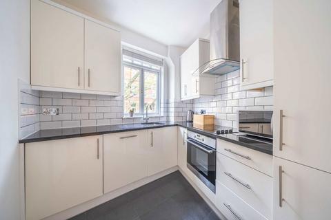 2 bedroom flat for sale, Rosebery Court, London EC1R