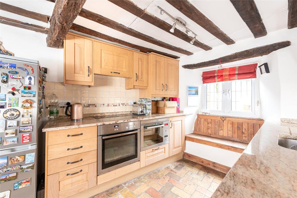 Kitchen/Breakfast Rm