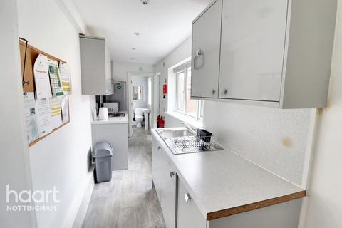 4 bedroom terraced house for sale, Hart Street, Lenton