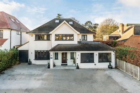 5 bedroom detached house for sale, Wilbury Avenue, South Cheam