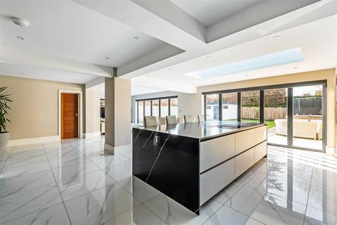 22 Wilbury Avenue, Cheam, Sutton, SM2 7DU