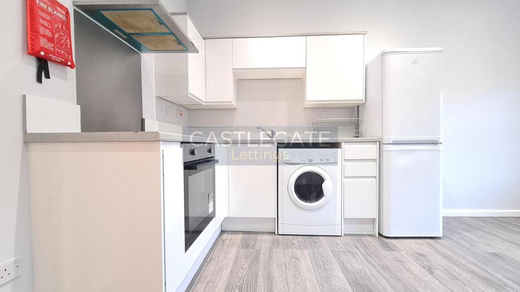 Science House, Flat 10, 9 Bath Street, Huddersfiel