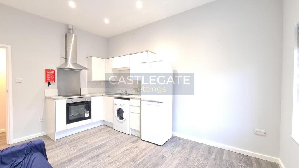 Science House, Flat 10, 9 Bath Street, Huddersfiel