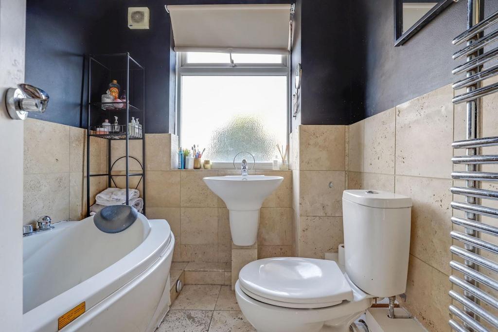 11-ef74 JHProp Wpen - 110 Marlow Road - 31-medium.jp