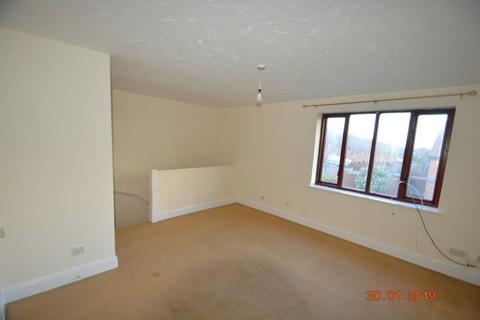 1 bedroom flat to rent, Anita Avenue, Tipton