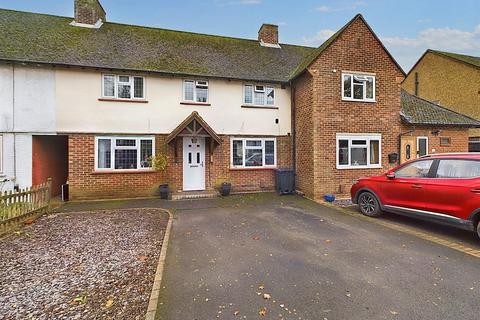 4 bedroom house for sale, Burwood Road, Hersham, Walton-On-Thames