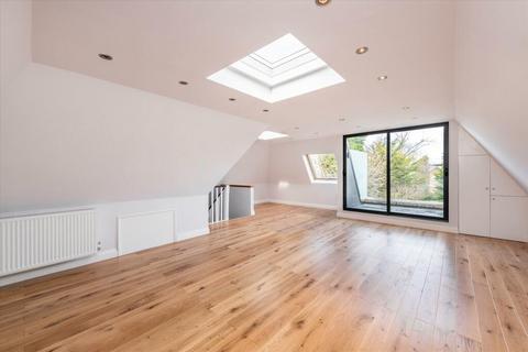 4 bedroom house to rent, Ridge Road, London NW2