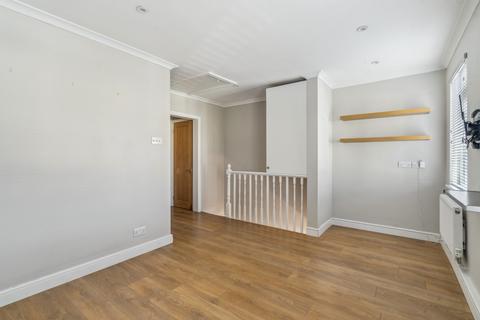 1 bedroom maisonette for sale, Rickmansworth Road, Pinner HA5