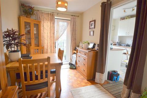 2 bedroom terraced house for sale, Cromer Way, Hailsham