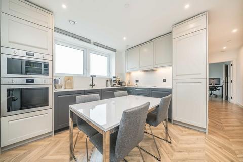 2 bedroom flat for sale, Heritage Walk, Kingston Upon Thames KT1