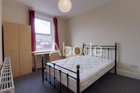 undefined, Spring Grove Walk, Hyde Park, Leeds