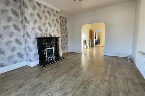 2 bedroom flat for sale, St Vincent Street, South Shields