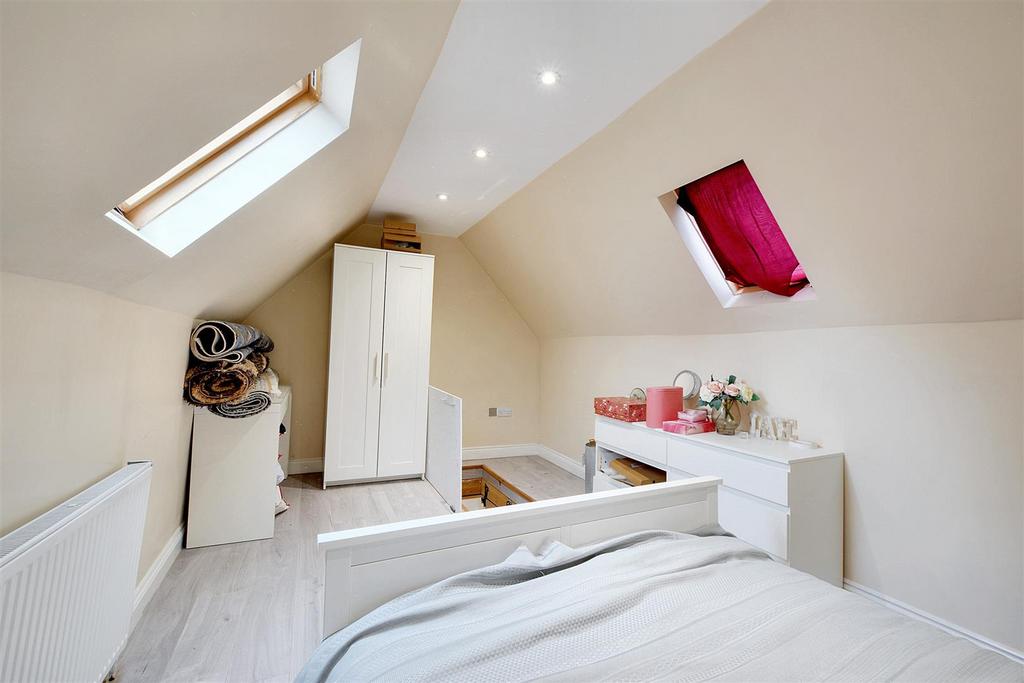 Loft 2.jpeg