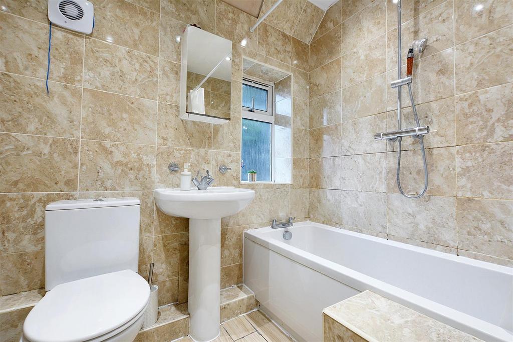 Bathroom.jpeg