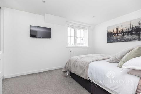 1 bedroom apartment for sale, Wimborne Road, Bournemouth BH11