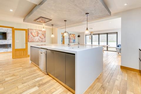 7 bedroom detached house for sale, Walker Wood, Baildon, Shipley, BD17