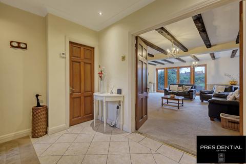36 Wellfields, Loughton, IG10 1NY