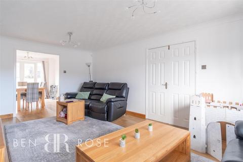 37 Grey Heights View, Chorley, PR6 0TN