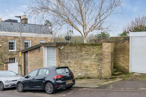 1 bedroom detached house for sale, Kingsley Place, London, N6