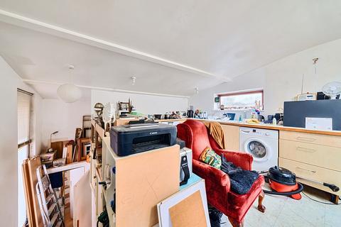 34 Kingsley Place, London, N6 5EA