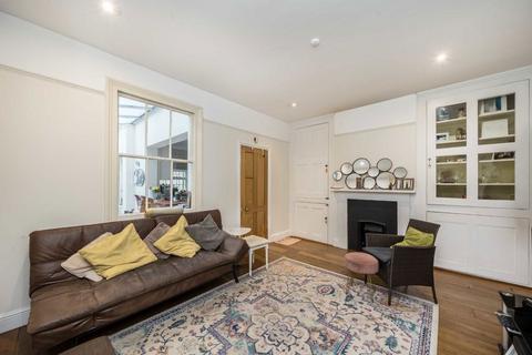 3 bedroom semi-detached house for sale, Railway Road, Teddington TW11