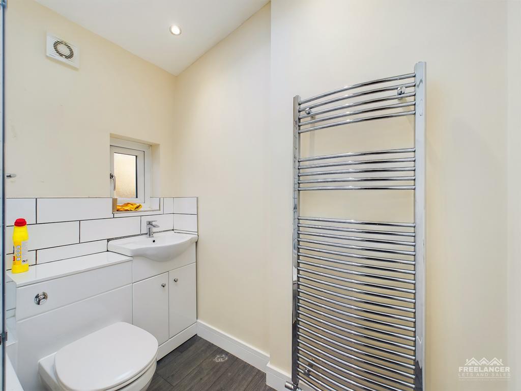 Bathroom 2
