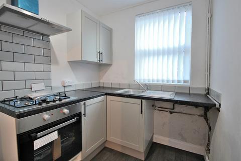 2 bedroom house to rent, Liverpool L4