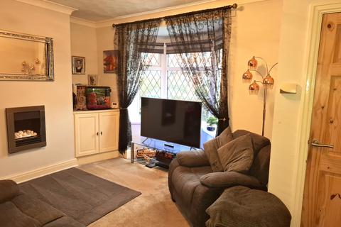 25 Spring Bank, Grimsby, DN34 4BQ